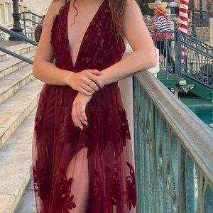 Windsor Morgan Formal Flocked Velvet Dress